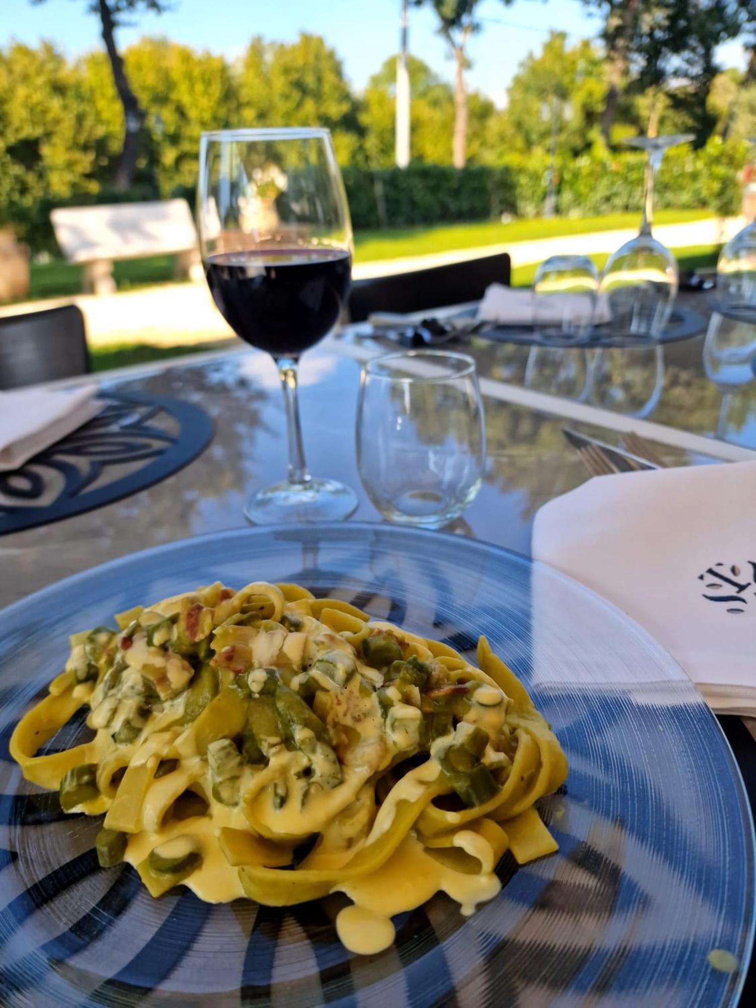 Tenuta Santo Stefano Azienda Agrituristica Santo Stefano del Sole المظهر الخارجي الصورة